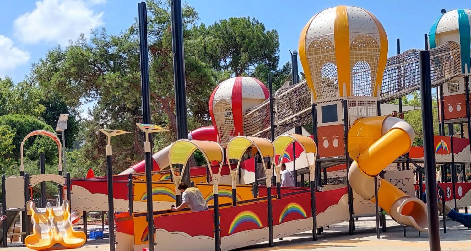 #PLAY How children learn, grow, and thrive through play